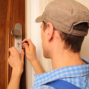 West Palm Beach City Locksmith West Palm Beach, FL 561-273-8379 West Palm Beach City Locksmith West Palm Beach, FL 561-273-8379 - 17a-lock-opening