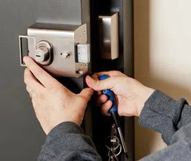 West Palm Beach City Locksmith West Palm Beach, FL 561-273-8379 - 3a-Emergency-Locks-Locksmith